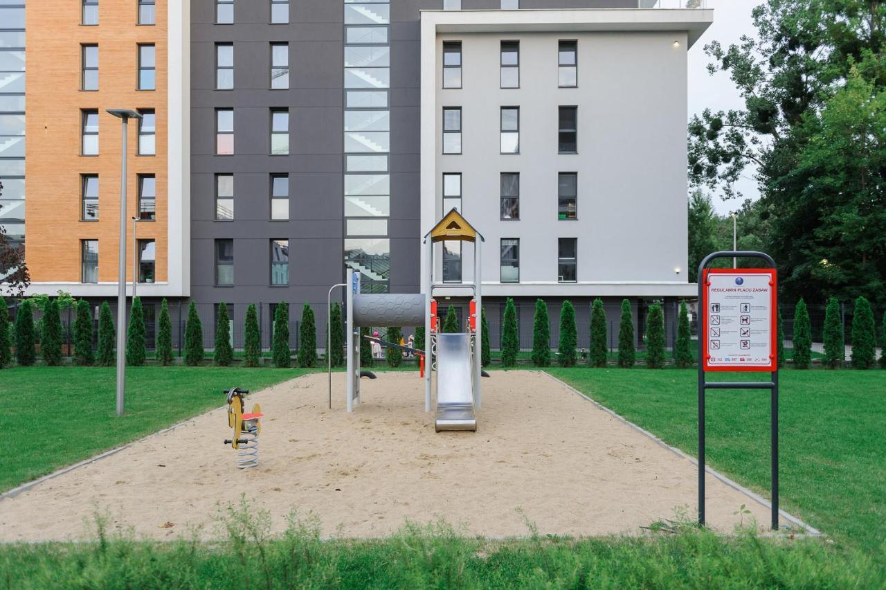 Lumina Apartment With Balcony Overlooking The Park Łódź Exterior foto